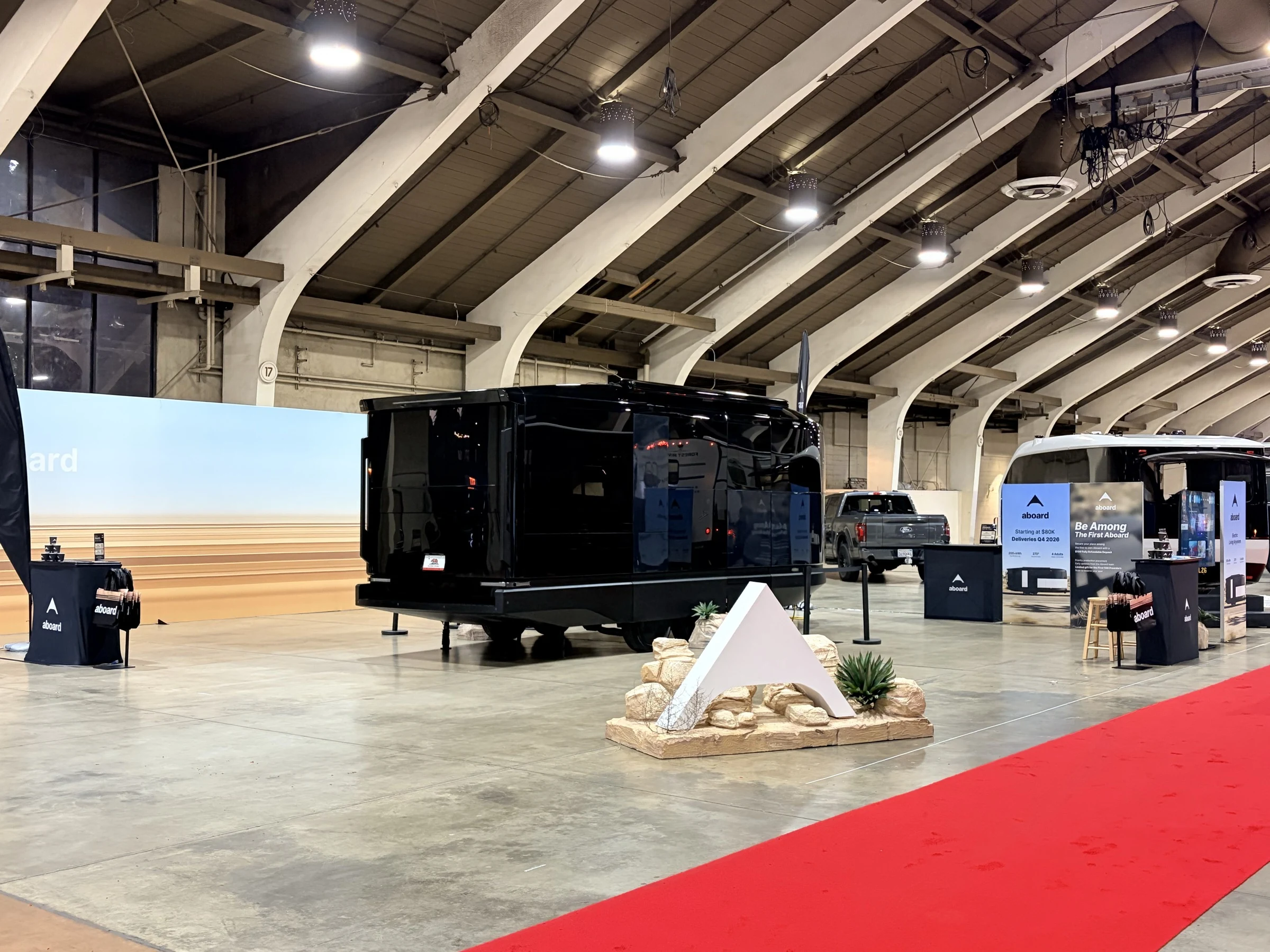 美国 RV SUPER SHOWS · Aboard 首展